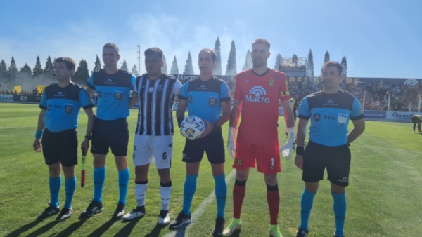 Julio Barraza será el árbitro principal entre Deportivo Madryn y Racing de Córdoba.