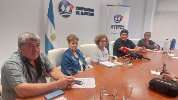 Parte del Consejo de Administración de la Cooperativa Eléctrica - Rawson