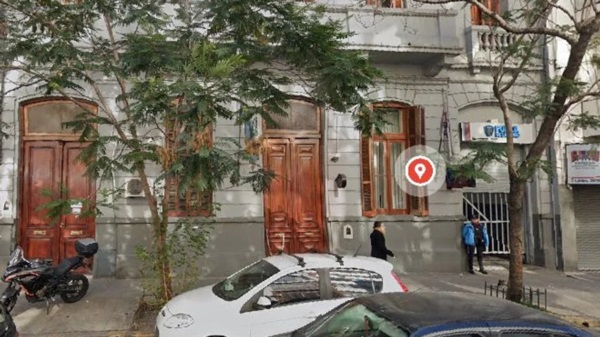 Dicha fuga se concretó en la comisaría que se encuentra ubicada en la calle Lavalle al 2600.