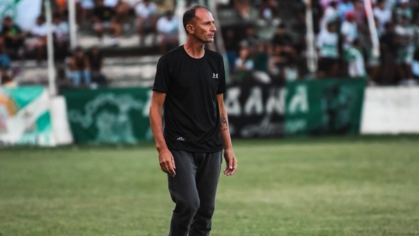 Gabriel Nasta, el nuevo entrenador de Guillermo Brown.