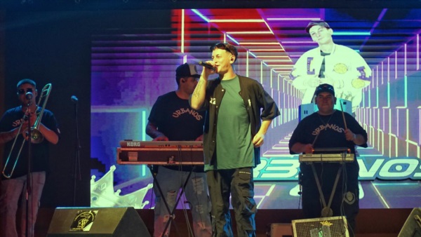 Juan Manuel Olsina, Marcelo Sandoval y Urbano actuaron en el escenario.