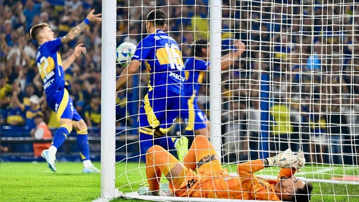 Boca comenzaba ganando a los 5 del primer tiempo.