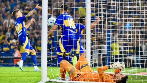 Boca comenzaba ganando a los 5 del primer tiempo.