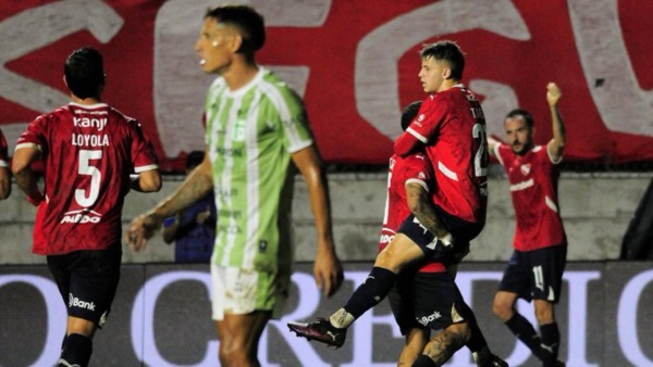 Independiente alarga su buen presente pasando el debut en Copa Argentina.