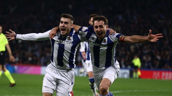 Real Sociedad derrotó 2-0 al Osasuna en cuartos de final.