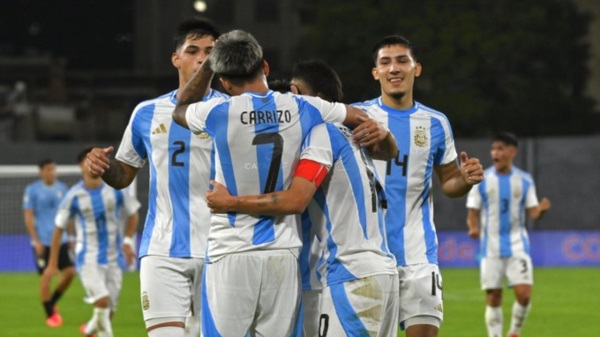 Carrizo ingresó en el primer tiempo por el lesionado Ruberto y convirtió un doblete.