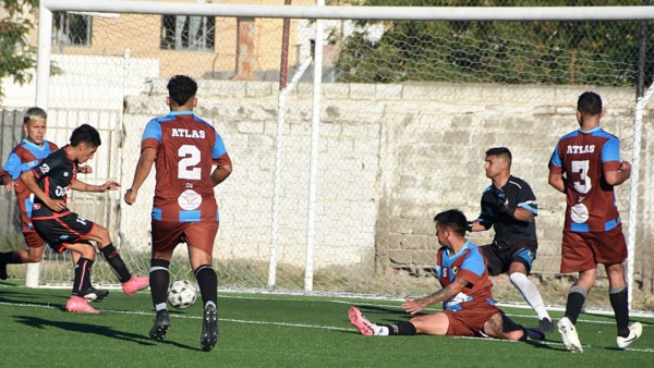 El gol de Gonzalo Sosa. Foto: Norman Evans. 