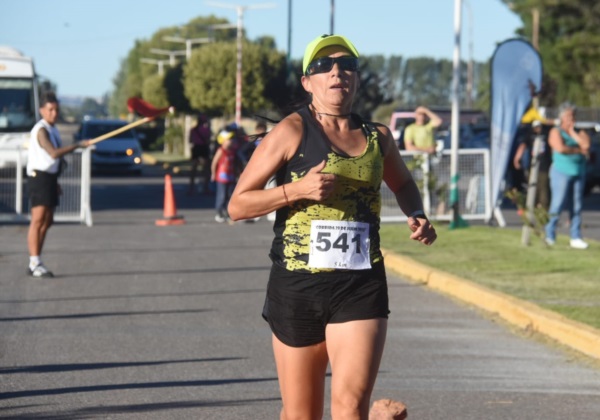 Mónica Méndez, vencedora de los 5K femenino (Foto Sergio Esparza/Jornada Medios).