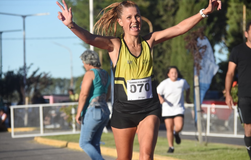 Laura Schiel, tercera en damas 10K (Foto Sergio Esparza/Jornada Medios).