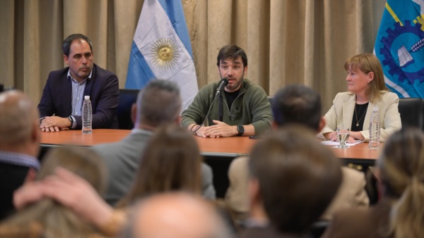 La firma tuvo lugar en instalaciones del Centro Regional Patagonia Sur del Senasa.