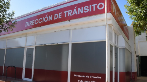 Dirección de Tránsito de Trelew / Norman Evans 