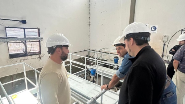Funcionarios de Infraestructura recorrieron instalaciones del acueducto.