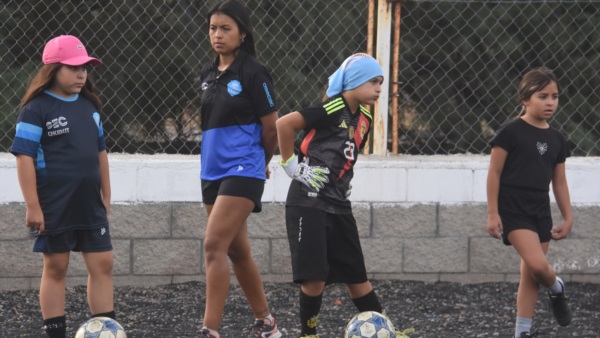 El semillero femenino del CEC - Fotografía Sergio Esparza / JORNADA