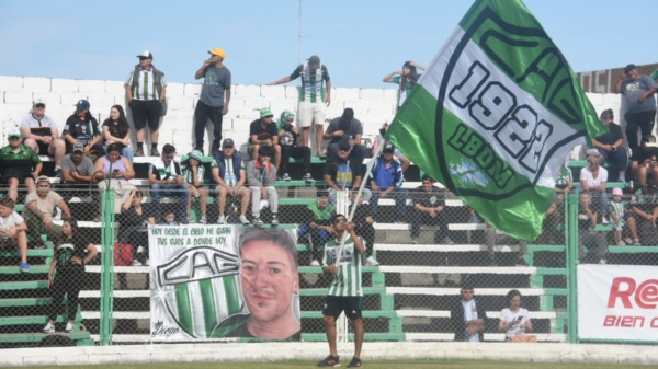Los hinchas de Germinal coparon El Fortín. (Foto: Sergio Esparza/Jornada).
