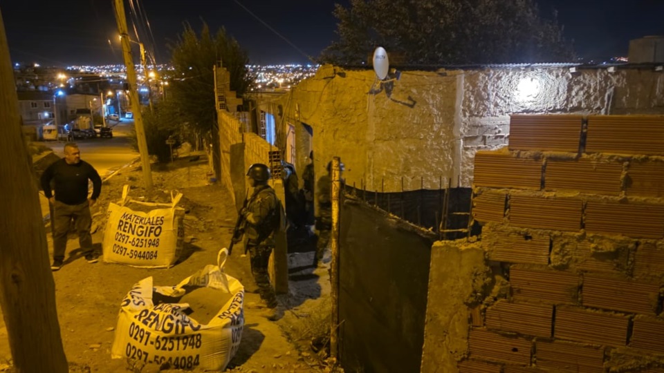 Los allanamientos se realizaron en diferentes puntos de Comodoro Rivadavia..
