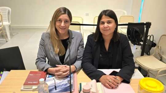 Débora Barrionuevo y Eugenia Castro, de la Fiscalía.