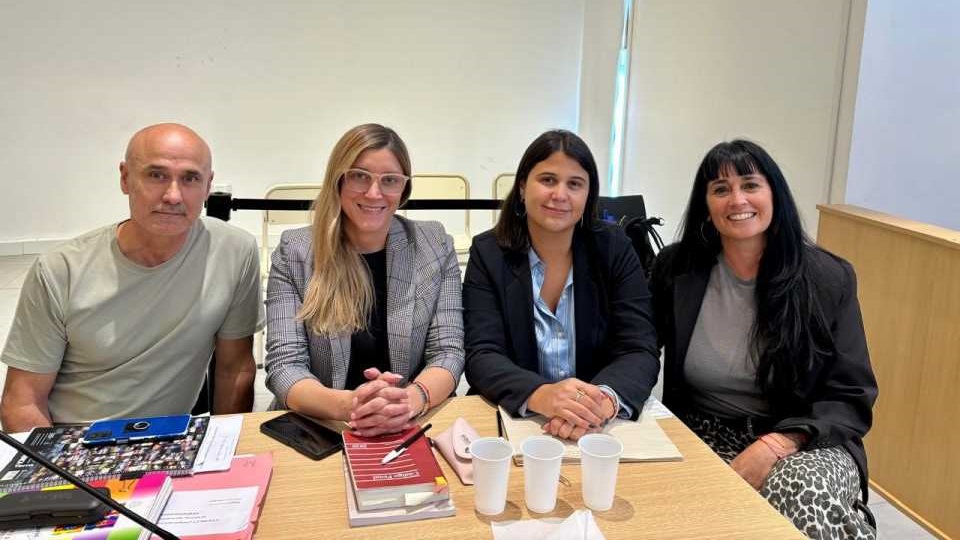 La fiscal Débora Barrionuevo y su equipo.