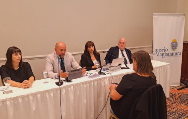 Reunión del Consejo de la Magistratura en Comodoro.