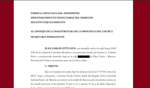 Facsímil de la denuncia de Ottulich a la jueza Testino.