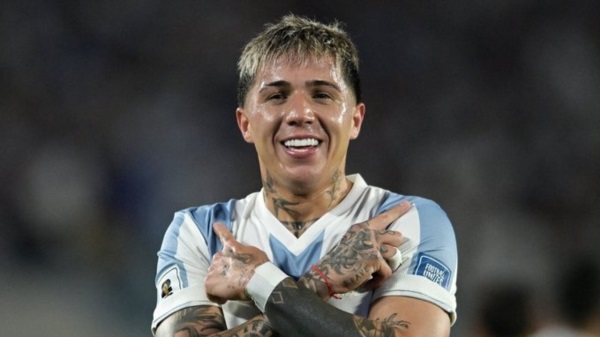 Enzo Fernández anotó el segundo gol argentino en el Monumental.