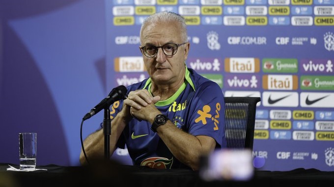 Brasil despidió a sus últimos dos técnicos luego de perder con Argentina. En 2023 pasó con Diniz.