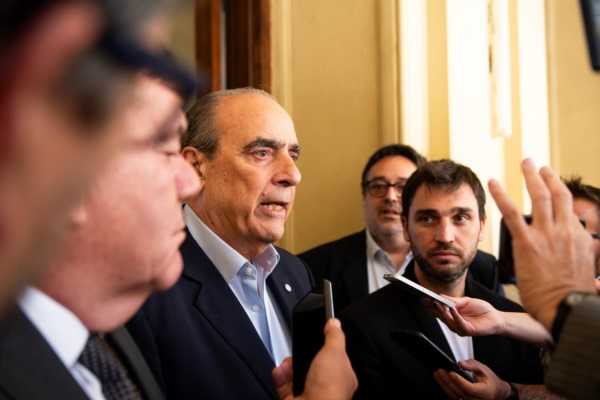 Sintonía fina. Guillermo Francos habla, Nacho Torres escucha.