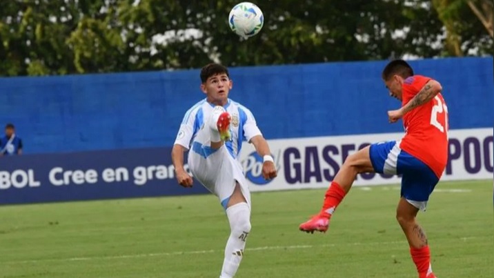Mal debut del equipo de Placente. Caida ante Chile.