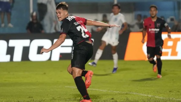 Newell's cortó la sequía este lunes contra Atlético Tucumán en el José Fierro.