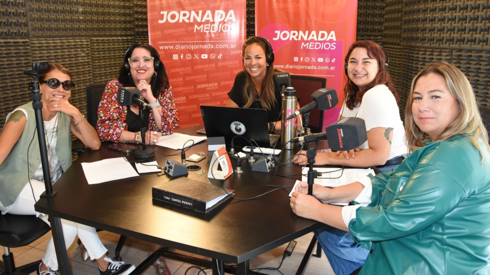 Mariana Rivas, Lorena Leeming, Maru Ortiz, Keila Salomón y Sara Mateos. Foto/ Norman Evans. 