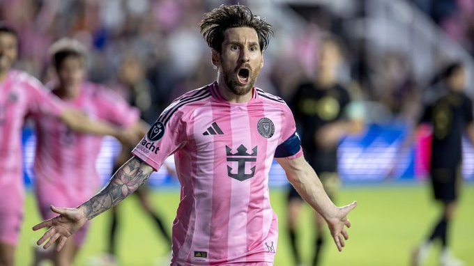 Messi con dos goles y una asistencia le dio el pase a Inter Miami.
