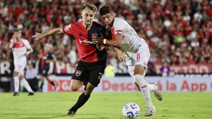 Con Keylor Navas como pieza fundamental, Newell's igualó 0-0 ante Argentinos en la fecha 13.