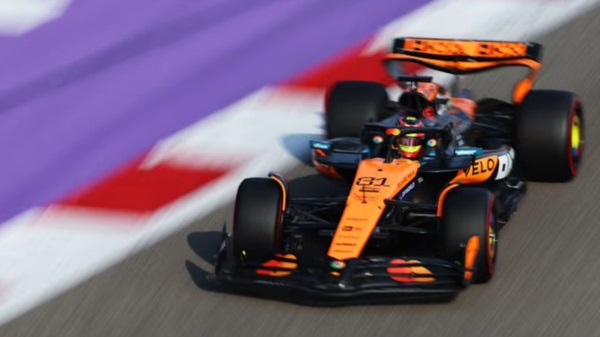Oscar Piatri demostró el dominio de McLaren en la tercera práctica libre.