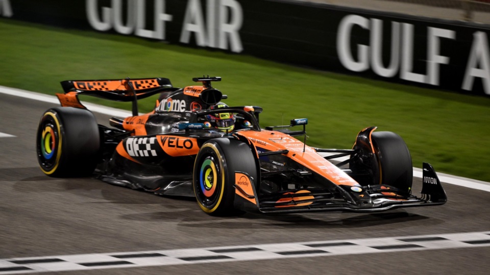 Óscar Piastri ganó su segunda carrera en la Fórmula 1, en el Gran Premio de Bahrein, cuarta fecha de la temporada 2025.