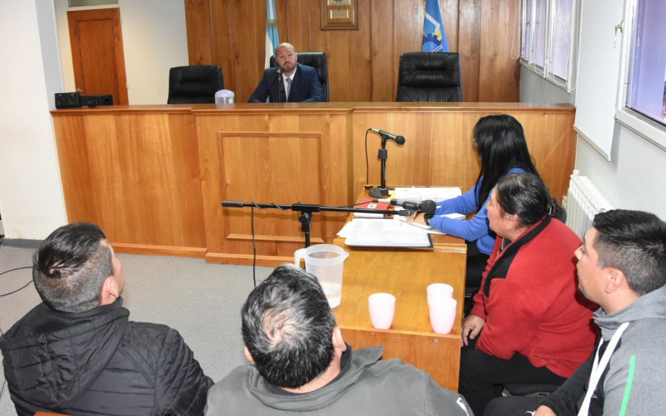 Una imagen de la discusión jurídica de este lunes. 