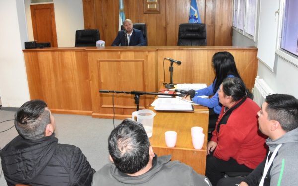 Una imagen de la discusión jurídica de este lunes. 