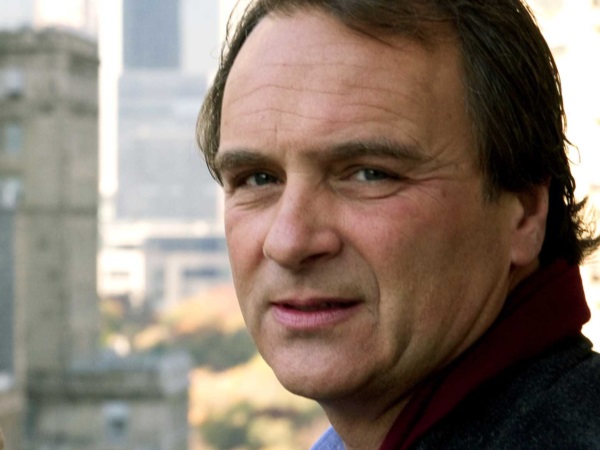 Bob Baer , ex agente de la CIA.