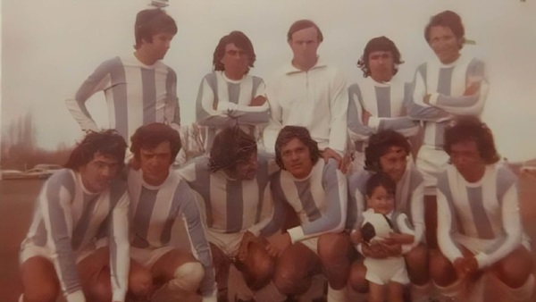 Un Argentinos del Sur de los 70. Con dos íconos: Ibáñez y Llenderosa.