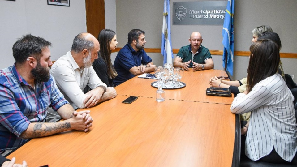 El encuentro se desarrolló en el municipio madrynense.