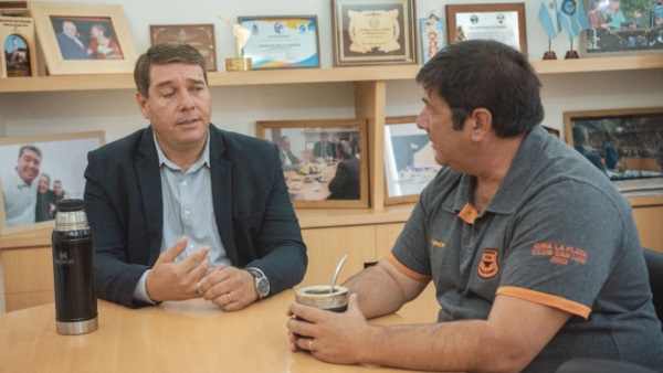 Damián Biss y Carlos Liñeyro, pte. de Bigornia.