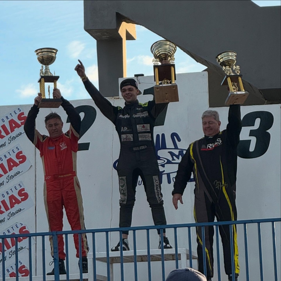 Federico Turrez, Abel Panquilto y Emanuel Correa, los tres mejores de la Renault 12.