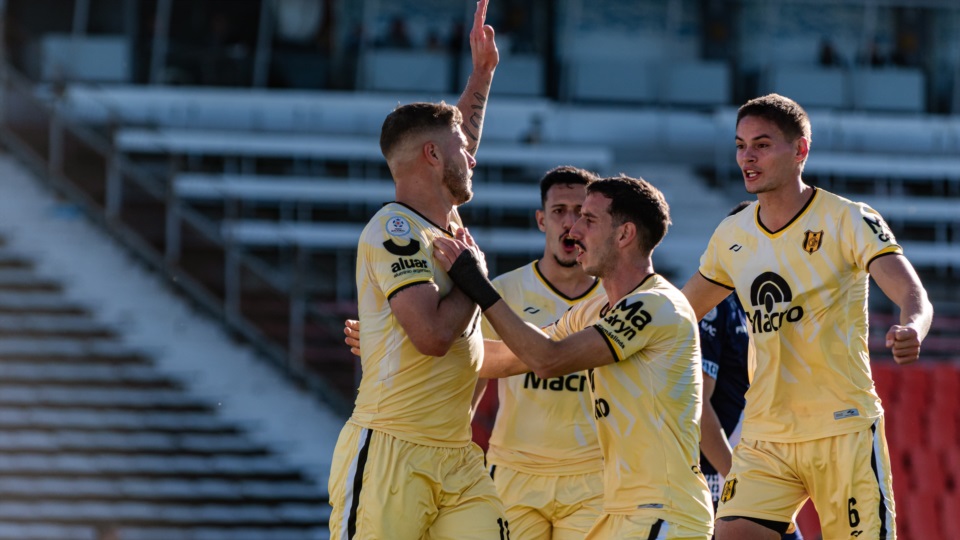 Germán Rivero anotó el 1-0 de Madryn. Foto: Prensa Alvarado.