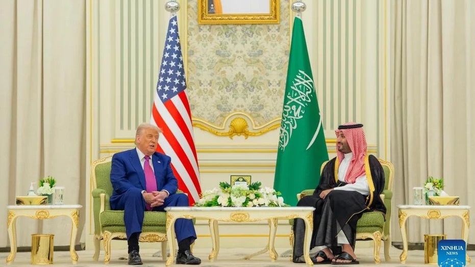 Trump se reunió con el príncipe heredero y primer ministro saudí, Mohammed bin Salman Al Saud, en Riad.