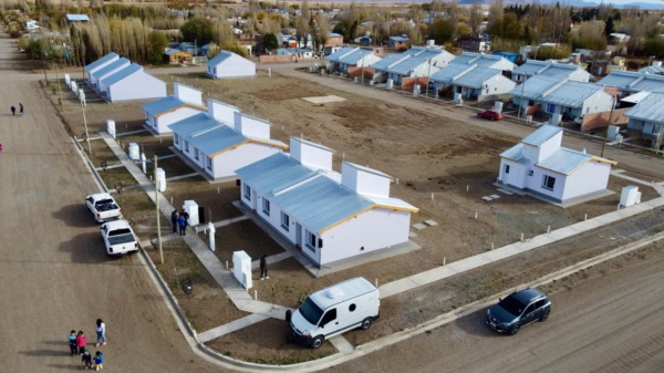 DE las diez viviendas, seis se encuentran en el caso urbano de la localidad.