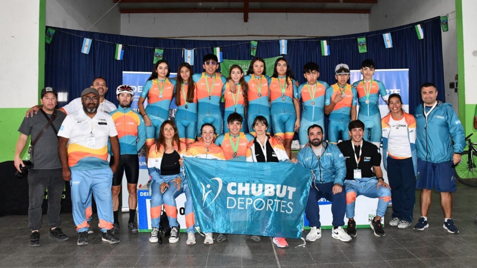 Parte del plantel que intervino en la justa deportiva.