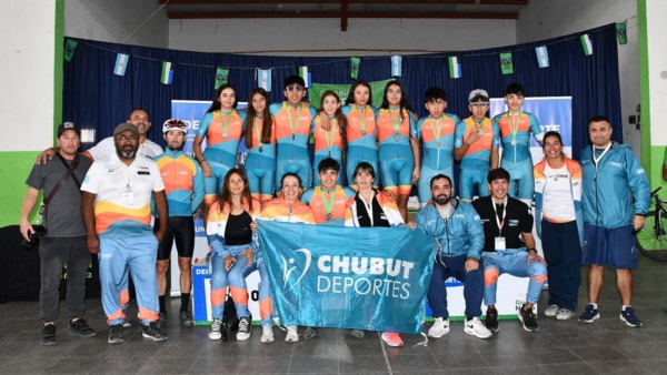 Parte del plantel que intervino en la justa deportiva.