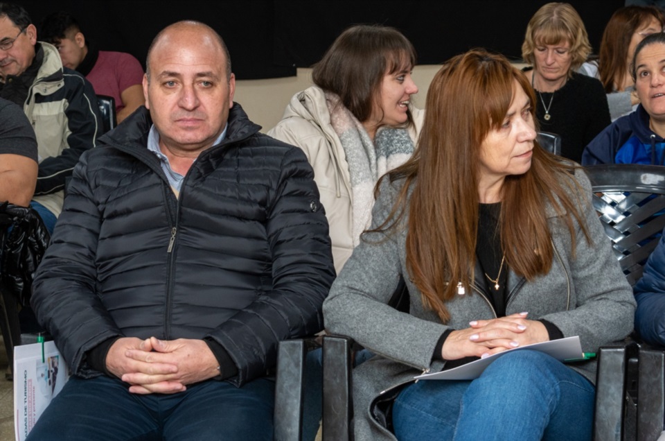Rubia y Toro. Rumor de fractura.