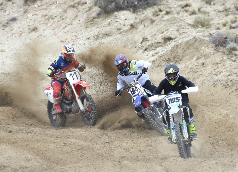 Daiana Peyla, ganadora de WMX "B" lidera delante de Guidi Torrico y Augusto Sadde (Norman Evans/Jornada Medios).