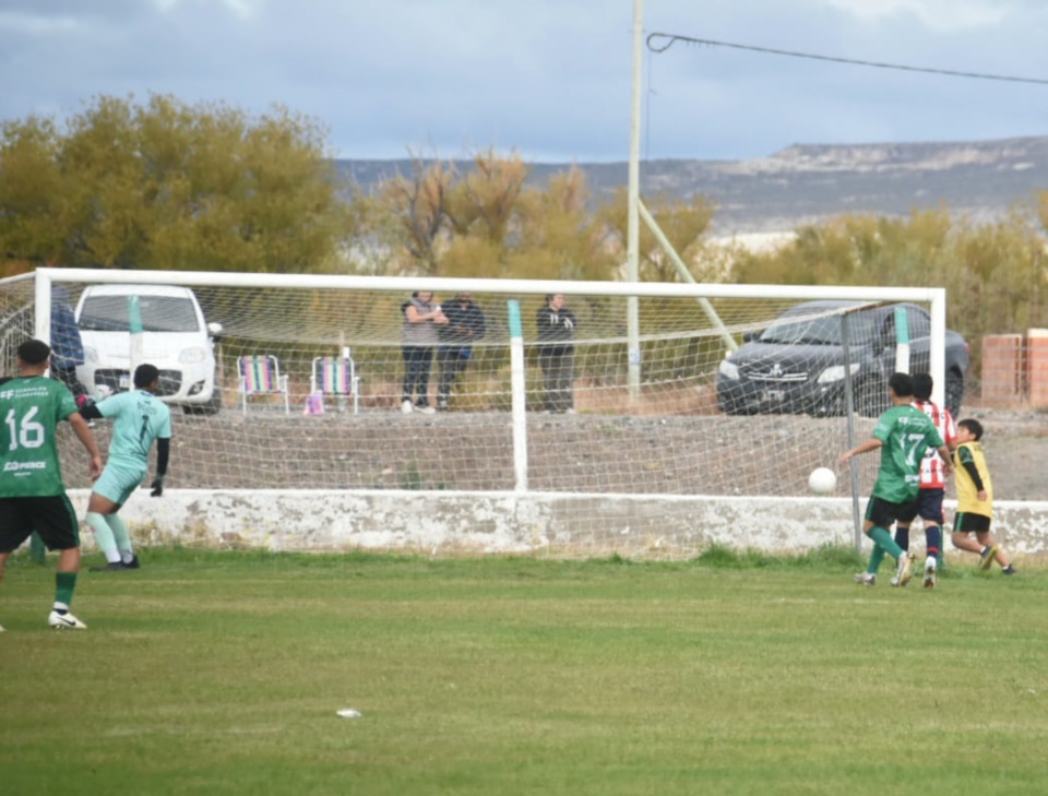 El gol de Paul Cayunao. Foto: Sergio Esparza. 
