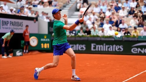 Exhibición de tenis total de Sinner contra Lehecka. El partido duró una hora y media. Candidato para todo.