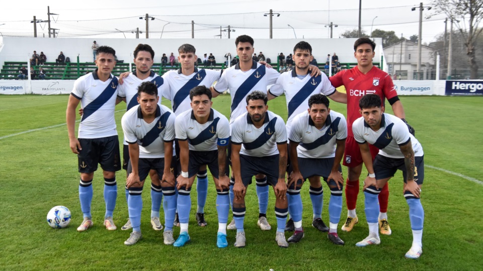 El equipo titular de Brown en Mar del Plata. Foto: Prensa Kimberley.